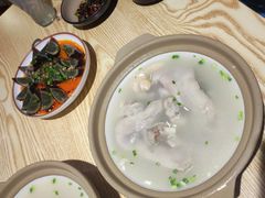 -叁煨蹄花·下饭盐帮菜(人民广场店)