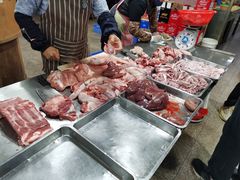 -标记美食新鲜猪杂(兴南大道店)