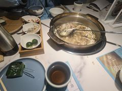 -三个椰子·现砍椰子鸡(金源CBD店)