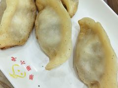 -珊珊小笼馆(仙霞路店)