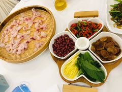 -围龙屋客家食府(福田店)