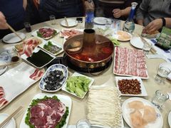 -楼外楼大刀肉传统火锅居(博学路店)
