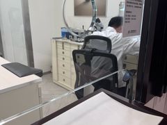 -王府井百货(中州中路店)