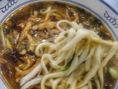 酸菜肉丝面-致和老涮庄山西刀削面(万寿路4号院店)