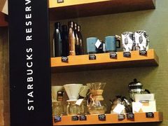 零售区-星巴克臻选(北京银泰店)