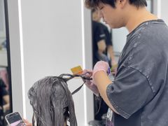 -首脑美容美发化妆美甲培训学校(长沙校区)