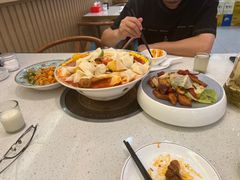 -品疆山新疆特色主题餐厅