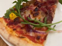 -城市大道红炉披萨烘焙坊