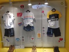 -王府井奥莱临潼小镇(临潼店)