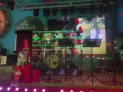 -Famous肥猫墨西哥音乐餐吧(五棵松华熙LIVE店)