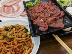 -韩风烤牛肉冷面店