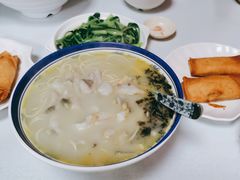 -明呈黄鱼面馆(斜土路店)