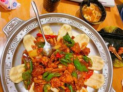 -海派美食·家宴海鲜青岛菜·石锅鲽鱼头(东方城店)