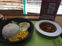 泰红咖喱龙虾饭-海盗虾饭·剥好的小龙虾饭(上地辉煌店)