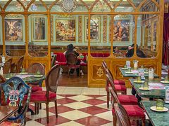 -秘密旅行Bonjour(黑金冠 江南西店)