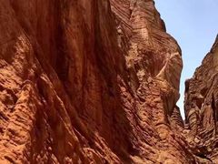 -天山神秘大峡谷