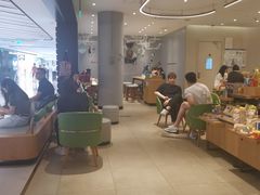 -星巴克臻选(北京银泰店)