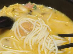 -大鼓米线(浦东长泰店)