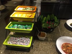 -鑫淼餐饮娱乐中心(江东街店)