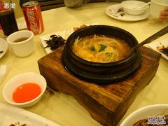 石锅烧翅肚-新南华大酒店(长寿店)