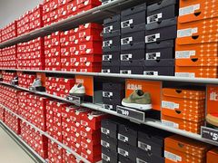 -NIKE上海青浦优选体验店