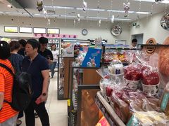 -全家便利店(杭州龙翔桥地铁站店)