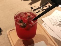 -物质生活书·酒吧