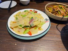 -民间瓦缸煨汤館(嵩山路店)