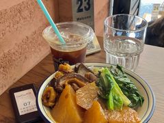 -CowCow其其·牛杂咖啡公司(六运店)