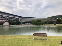 -上海佘山世茂艾美酒店