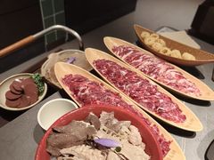 -左庭右院鲜牛肉火锅(浦江欢乐颂店)