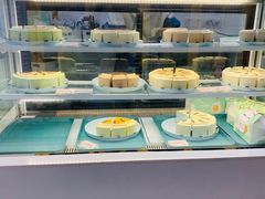 面包甜点陈列柜-小半有礼(天河南店)