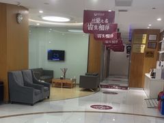 -雅悦齿科(顾村公园店)