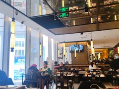大堂-江边城外烤全鱼(世茂广场店)