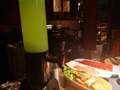 -老牌坊云南鱼豆花火锅(哈西万达店)