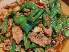 -黄泥岗·地道湖北菜(奥特莱斯店)