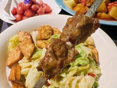 -伊带伊路新疆美食府(呼家楼店)