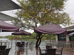 -上海怡沁园度假酒店