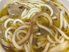 -鑫花溪牛肉米粉(人民广场店)