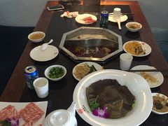 -重庆德庄火锅(体育中心店)