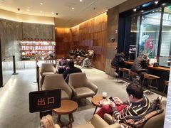 -星巴克臻选(南京艾尚天地店)