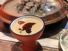 -虾弄弄海派小龙虾·牛羊蝎子火锅