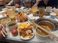 -龍歌自助小火锅(市南金茂湾店)
