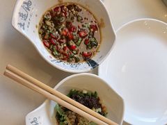 -土连锅·现熬养生汤锅(梁家巷店)