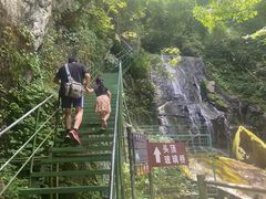 -藏龙百瀑风景区