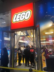 -乐高品牌旗舰店(人民广场店)