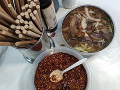 -花溪王记牛肉粉(四季花溪商场店)