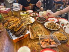 -冶建镜子·老南昌大排档·江西虾王(总店)