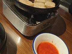 -临街徽菜馆·正宗黄山味