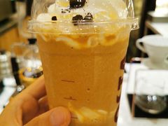 椰子白巧咖啡酷乐冰-COSTA COFFEE(上海月星环球港店)
